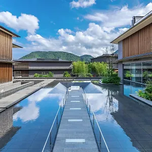 https://hakone-gora-karaku.hotelshakone.com